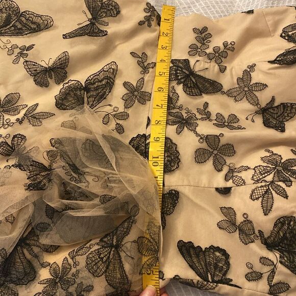 Teri Jon Sleeveless 3D Embroidered Butterfly Illusion Gown Dress NWT size 8 - Picture 8 of 10
